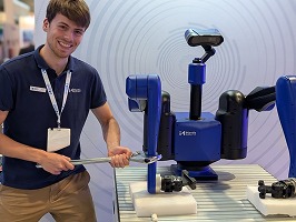 Mantis engineer with a robot